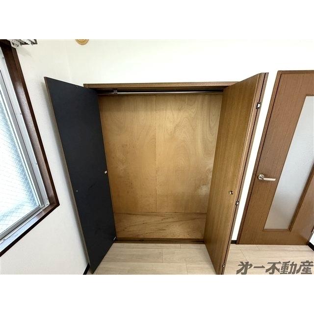 ジニアス塩澤・（302） 収納