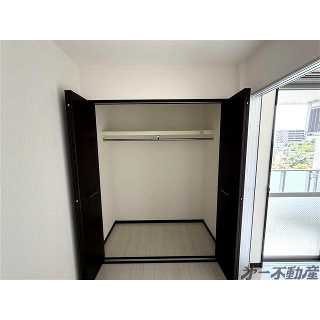 ヴィオラ七間町（401） 収納