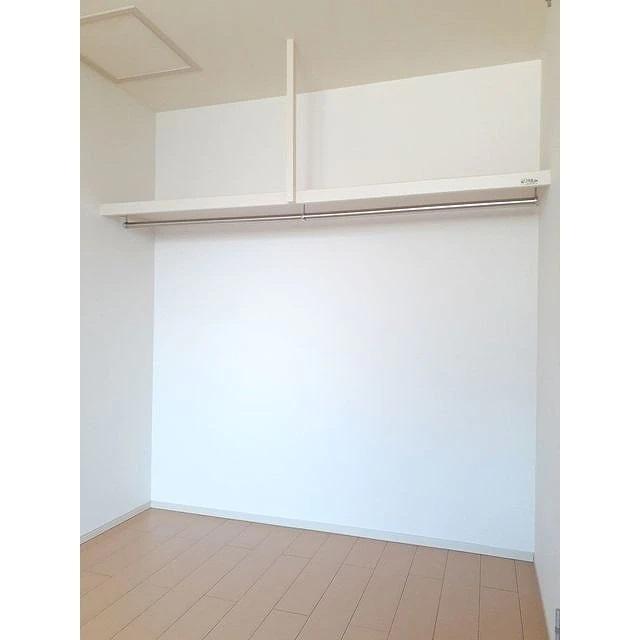 セレーノＦ（205） 収納