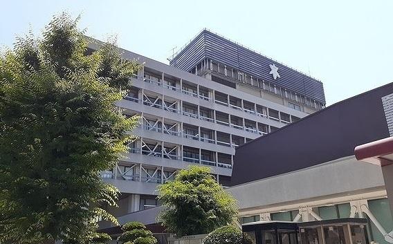 高槻市役所：1080m