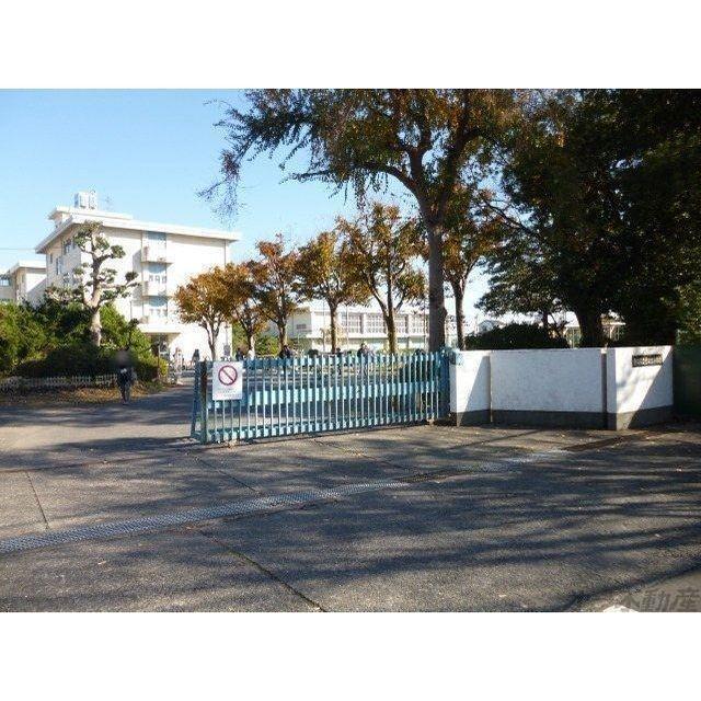静岡市立長田北小学校：1700m