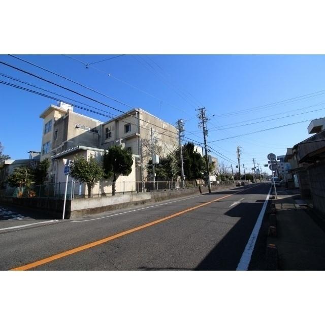 静岡市立安東小学校：700m