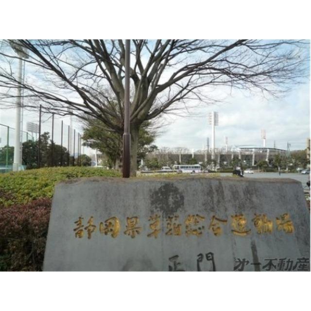 静岡県草薙総合運動場：800m