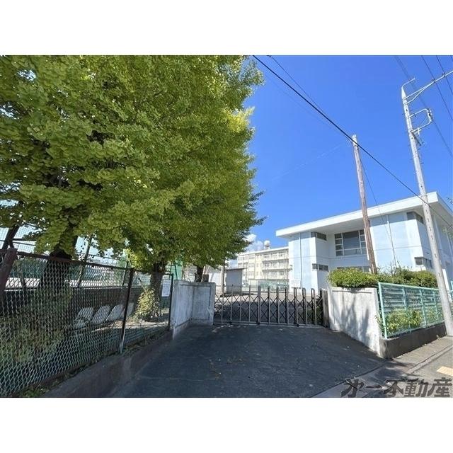 静岡市立清水第一中学校：300m