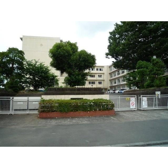 静岡市立観山中学校：2600m