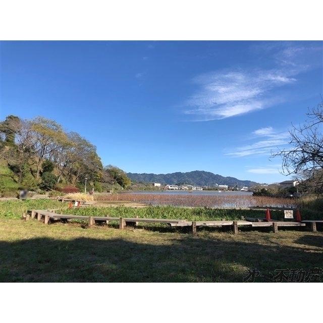 蓮華寺池公園：2300m