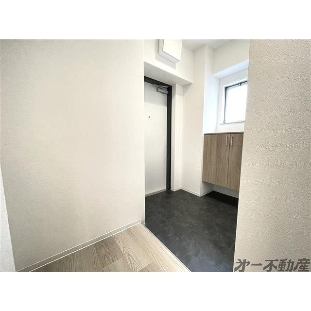 静岡泉町エンブルコート（406） 玄関
