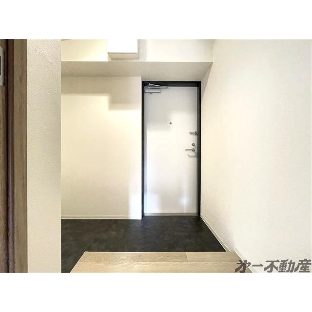静岡泉町エンブルコート（505） 玄関
