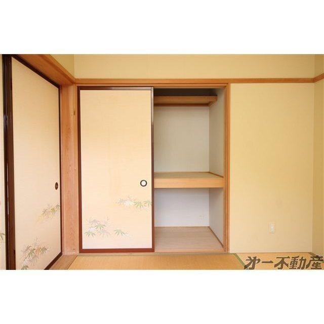 コンフォール葵A棟（A202） 収納