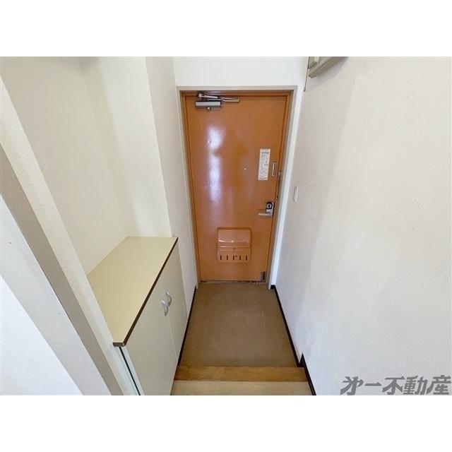 パークサイド露島（303） 玄関