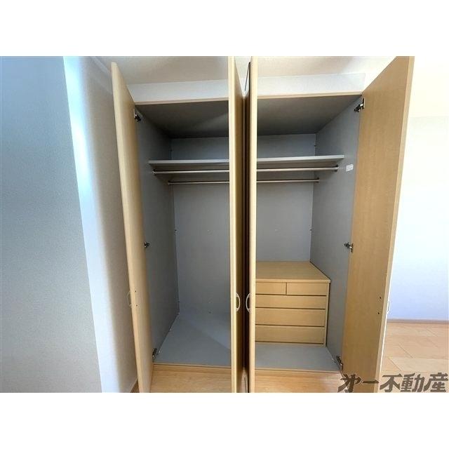 クリンピア（106） 収納