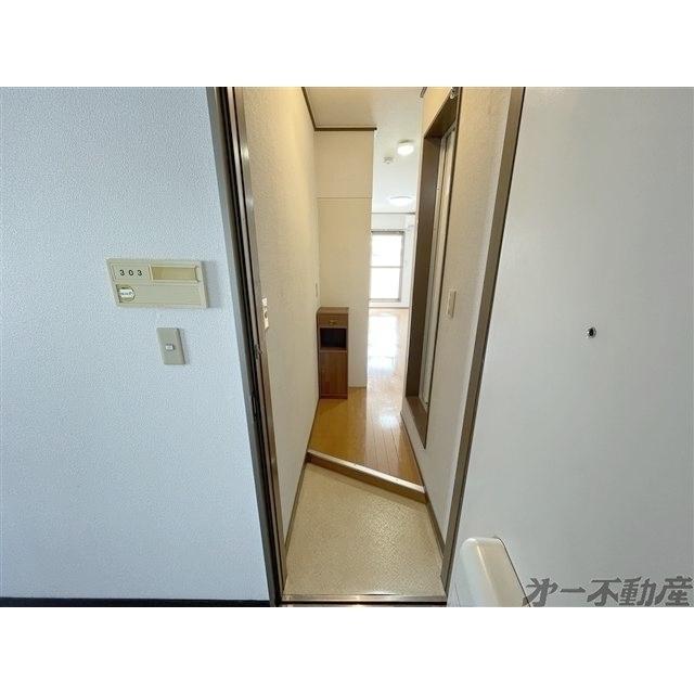 メイプル安東FⅡ（303） 玄関
