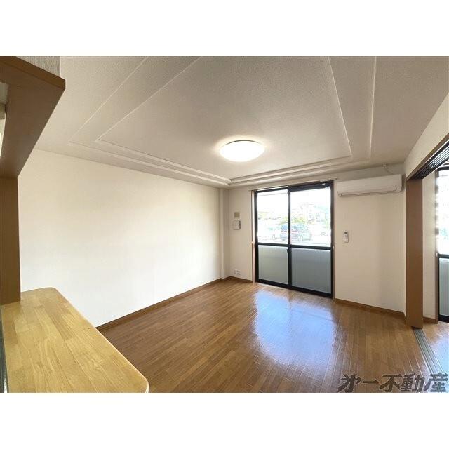 グランピュアW（102） 部屋画像