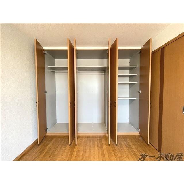 グランピュアW（102） 収納