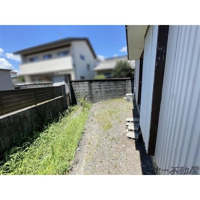 東新田塩澤貸家（1） 庭