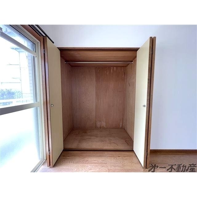 ソレアード沓谷 収納