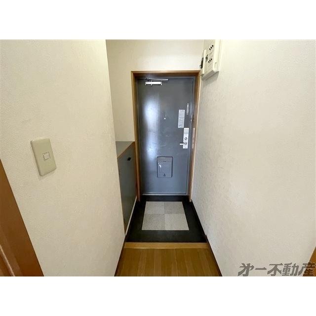 ハピネス西の原（405） 玄関