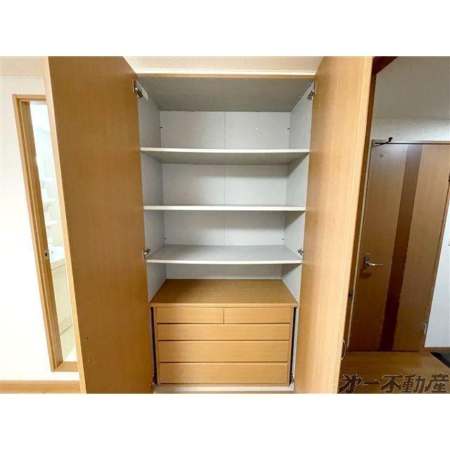 ロジュモ（ＬＯＧＥＭＥＮＴ）（202） 収納