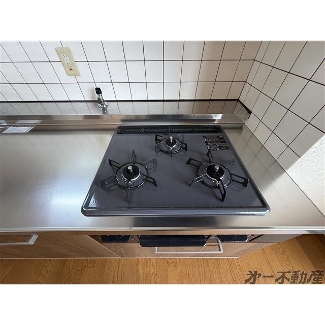 コムラーデ八幡 部屋画像