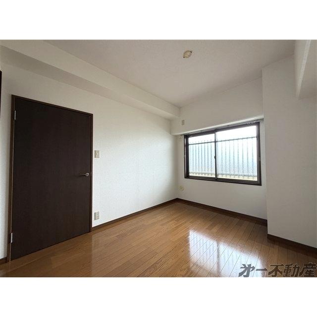 コムラーデ八幡 部屋画像