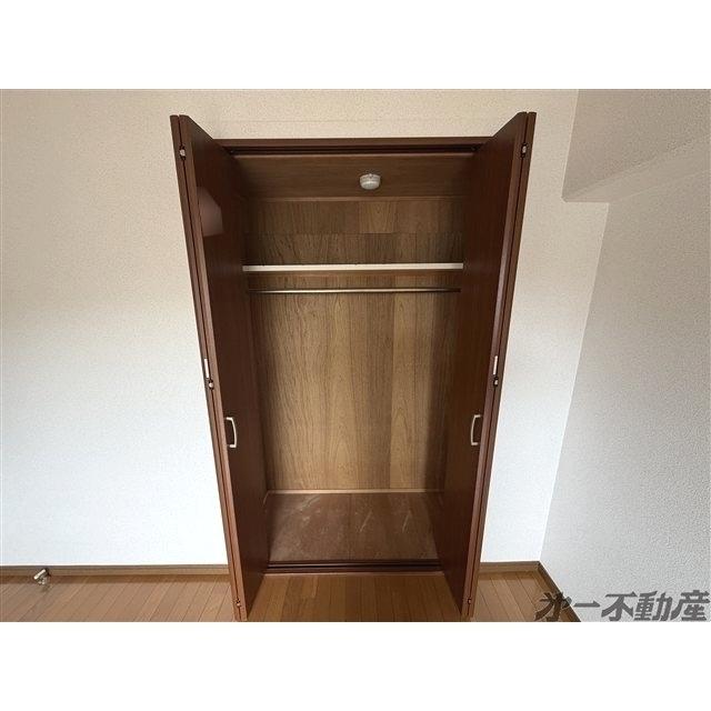 コムラーデ八幡 収納
