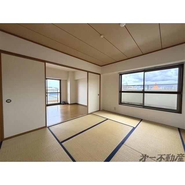 コムラーデ八幡 部屋画像