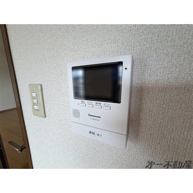コムラーデ八幡 部屋画像
