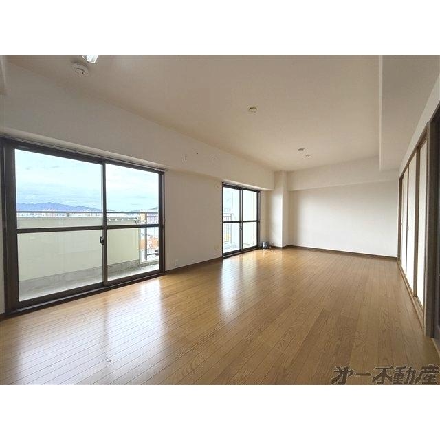 コムラーデ八幡 部屋画像