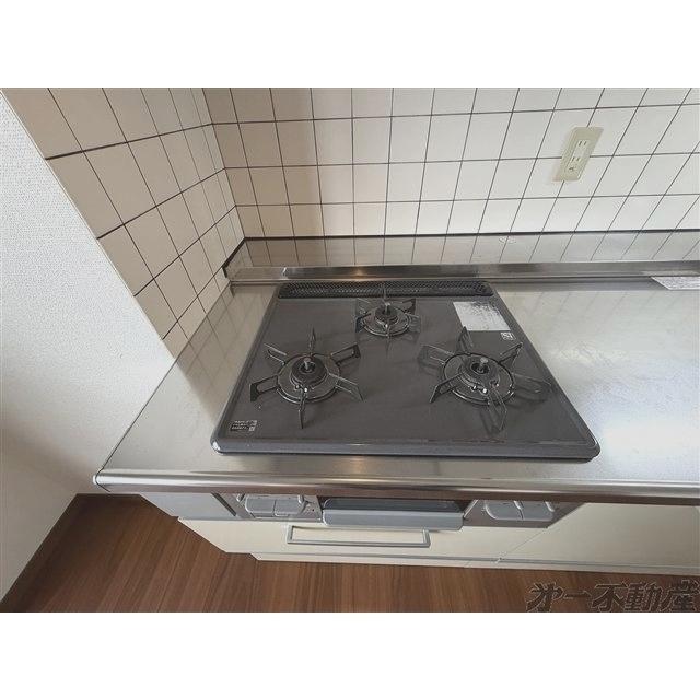 コムラーデ八幡（504） 部屋画像