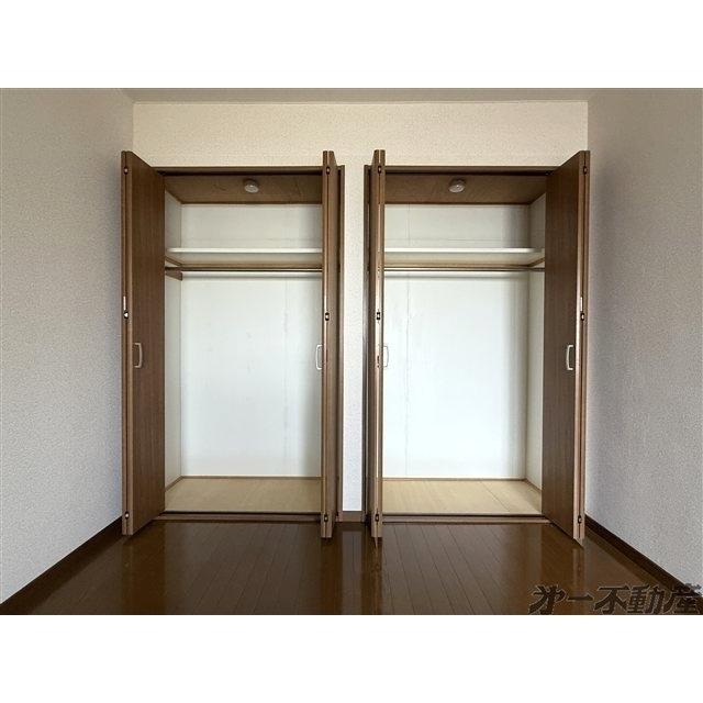 コムラーデ八幡（602） 収納