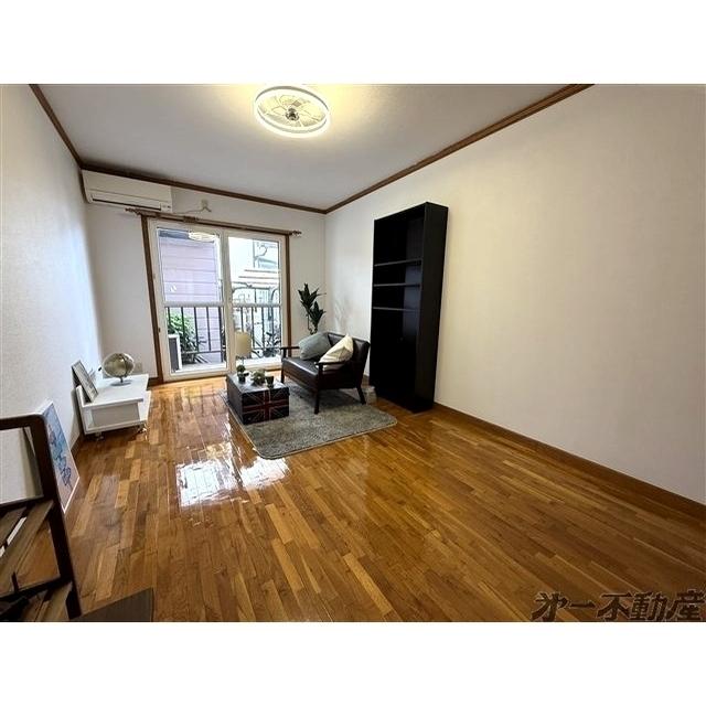 エバーグリーンTｓ・（102） 部屋画像