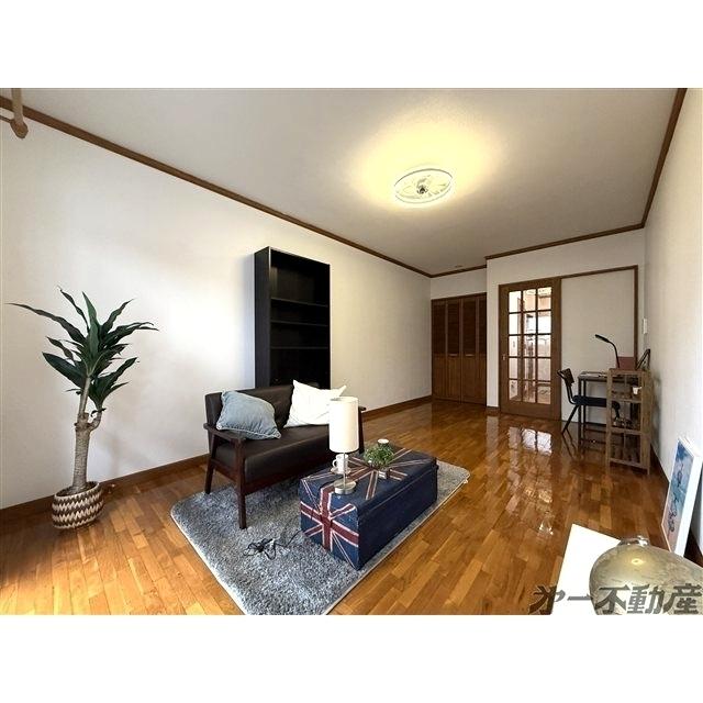 エバーグリーンTｓ・（102） 部屋画像