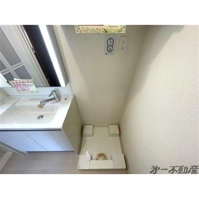 ONE UNIVERSITY PLACE(ﾜﾝﾕﾆﾊﾞｰｼﾃｨﾌﾟﾚｲｽ)（101） 部屋画像