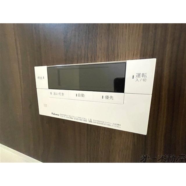 ONE UNIVERSITY PLACE(ﾜﾝﾕﾆﾊﾞｰｼﾃｨﾌﾟﾚｲｽ)（101） 部屋画像