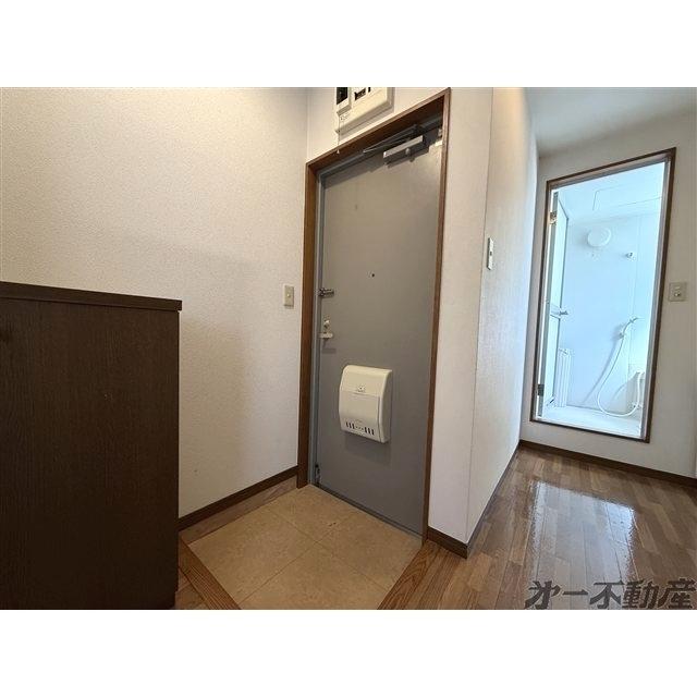 オラシオン稲川1丁目（501） 玄関