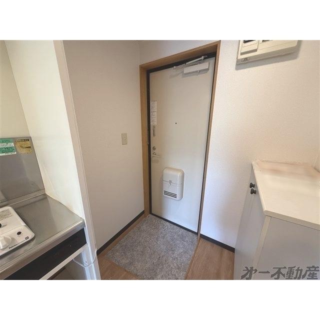 アントーレ敷地（206） 玄関