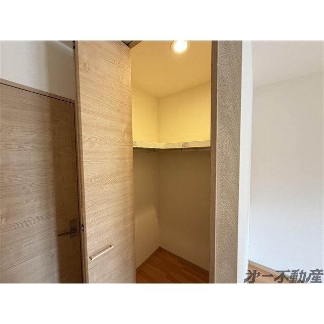 オラシオン新川（102） 収納
