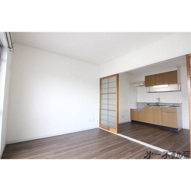 パークサイド露島（301） 部屋画像