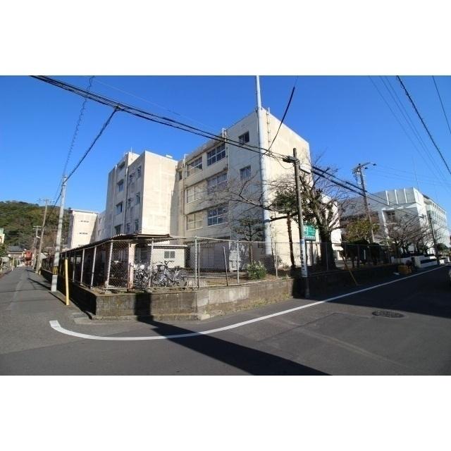 静岡市立末広中学校：950m