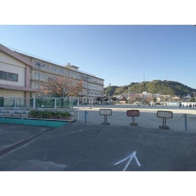 静岡市立西豊田小学校：750m