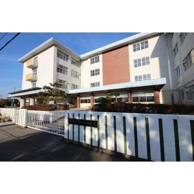 静岡市立川原小学校：300m
