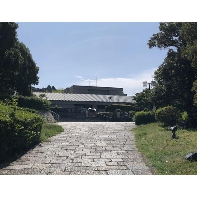静岡県立美術館：850m