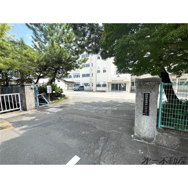 静岡市立清水入江小学校：1500m