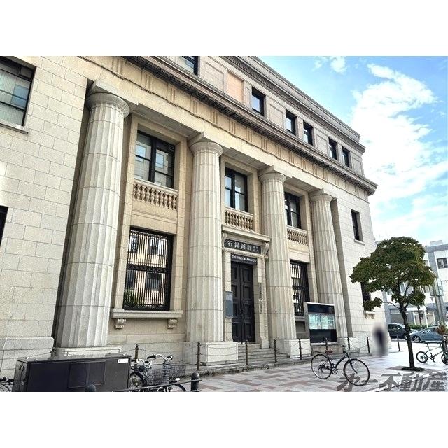 静岡銀行 本店：170m