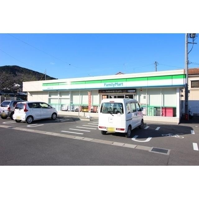 ファミリーマート静岡羽鳥六丁目店：230m
