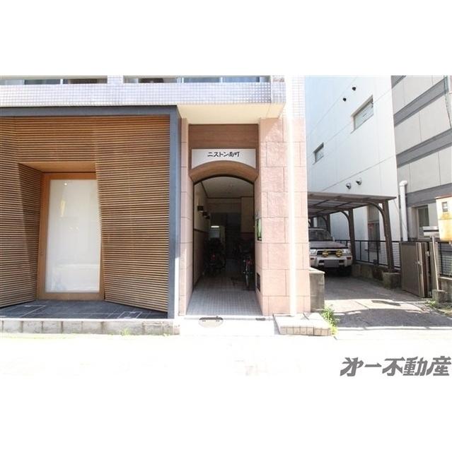 ニストン南町（206） エントランス