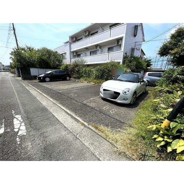 ピアホーム森（302） 駐車場