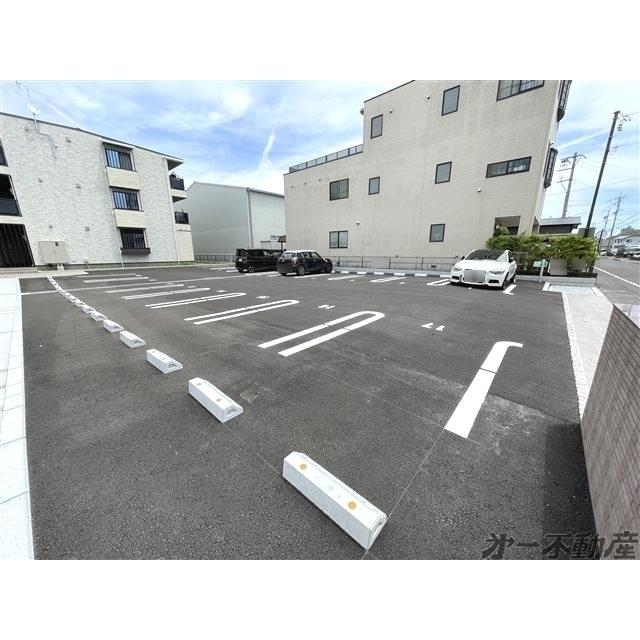 ボナミ　Ｂ（106） 駐車場