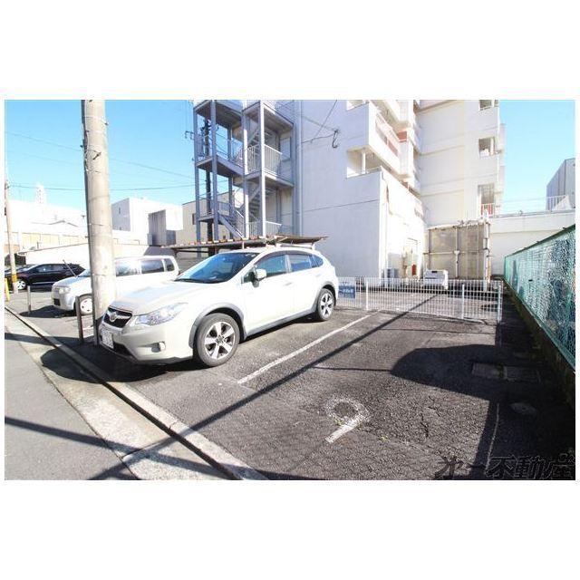 イレブンハイツ（204） 駐車場
