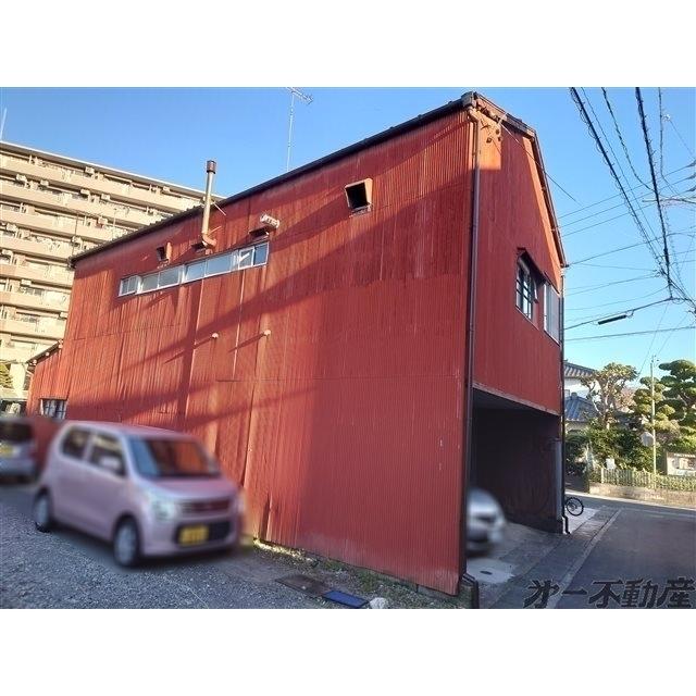 シカヤアパート（2-EAST） 外観